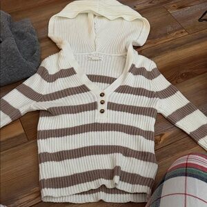 Aeropostale Cream and Brown V-Neck Hooded Sweater